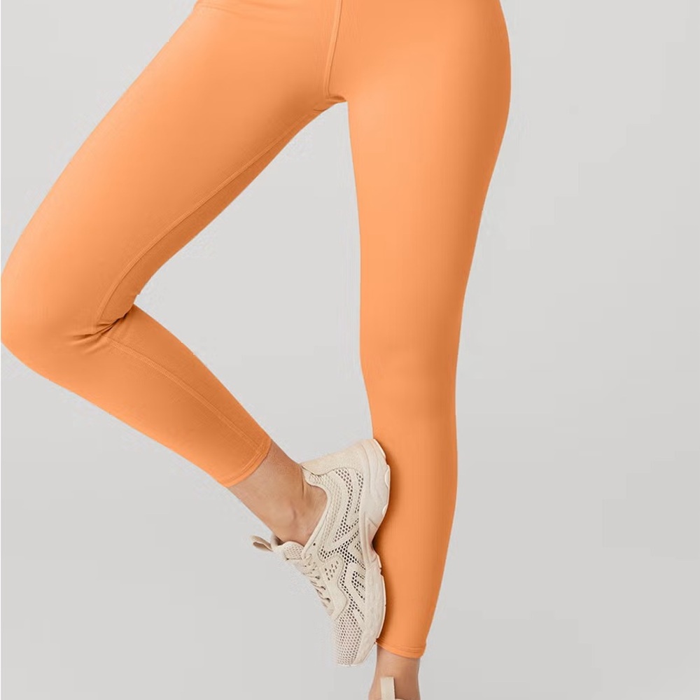 ALO Yoga Vibrant Orange Leggings